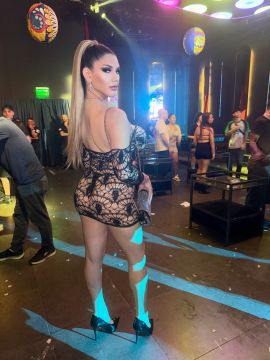 Nicole J
