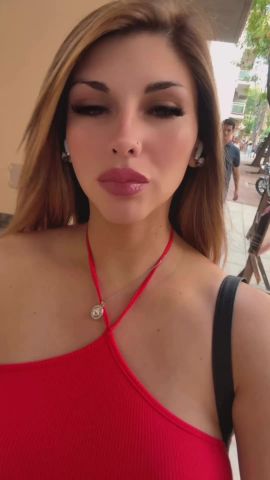 Nicole J