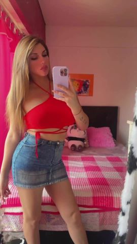 Nicole J