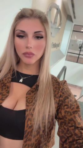 Nicole J