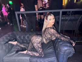 Nicole J