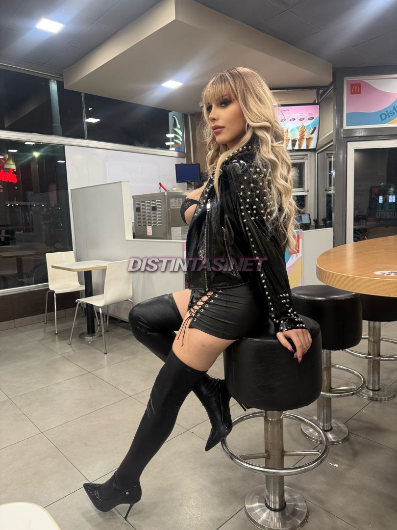 Nicole J