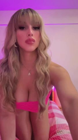 Nicole J