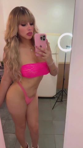 Nicole J