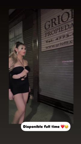Nicole J
