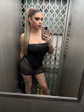 Nicole J