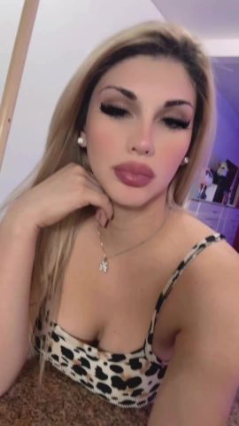 Nicole J