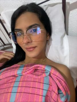 Vivi Leal