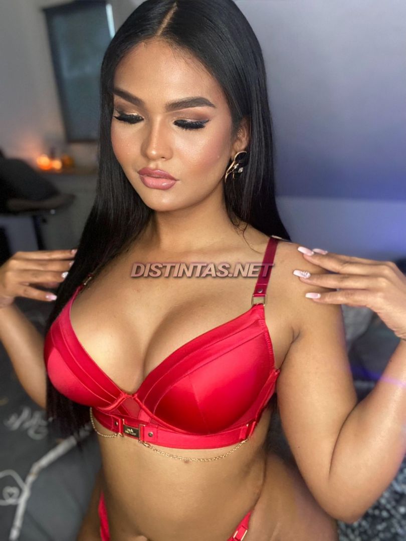 Alejandra Vip