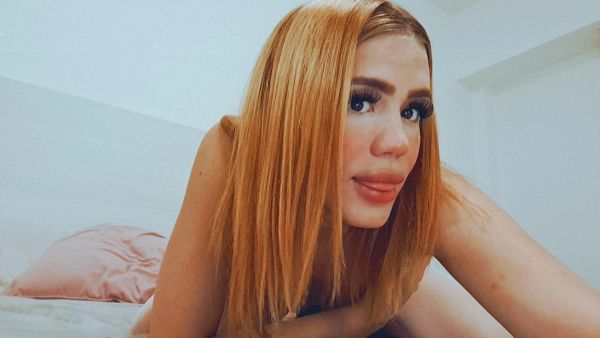 Soy Alejandra, de 19 años, una rica trans, bien putita y con ganas de mucho sexo, me encanta mamar, que me la mamen y que me den muy duro. 100% real soy la de las fotos corazón 

Hago video llamadas aparte de hacer citas y vendo contenido a precios muy accesibles. Que esperas y veni disfrutame