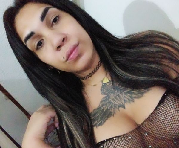 Hola, me llamo Stehfany , tengo 27 años y estaré en esta ciudad unos días, soy una chica muy sexy y sin perjuicios, conmigo vas a vivir momentos llenos absoluta sensualidad y un placer inigualable, que harán que te sientas un hombre nuevo.

Disfruto mucho con lo que hago por eso sé que a mi lado vas a experimentar sensaciones increíbles que te van a encantar.

Llámame y podemos disfrutar juntos...!!