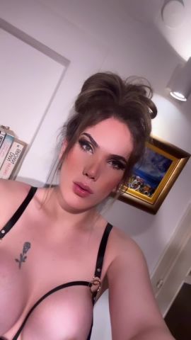 Luisa Blonde