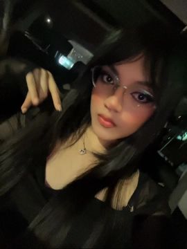 Ari Flores