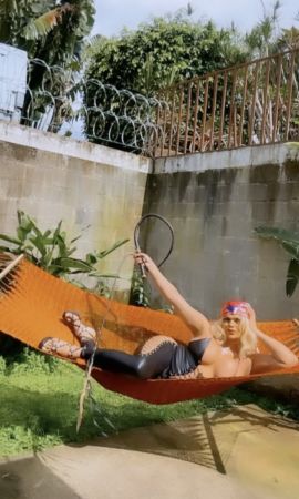 Domina Karah Darosa
