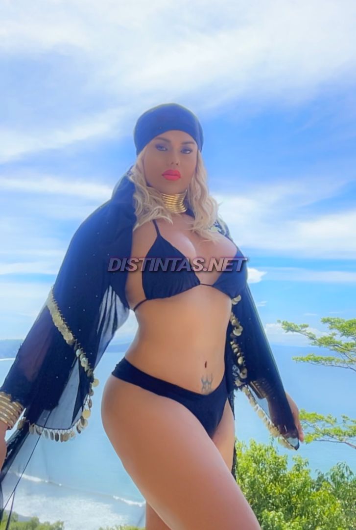Domina Karah Darosa