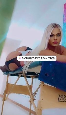 Domina Karah Darosa
