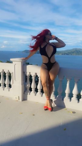 Domina Karah Darosa