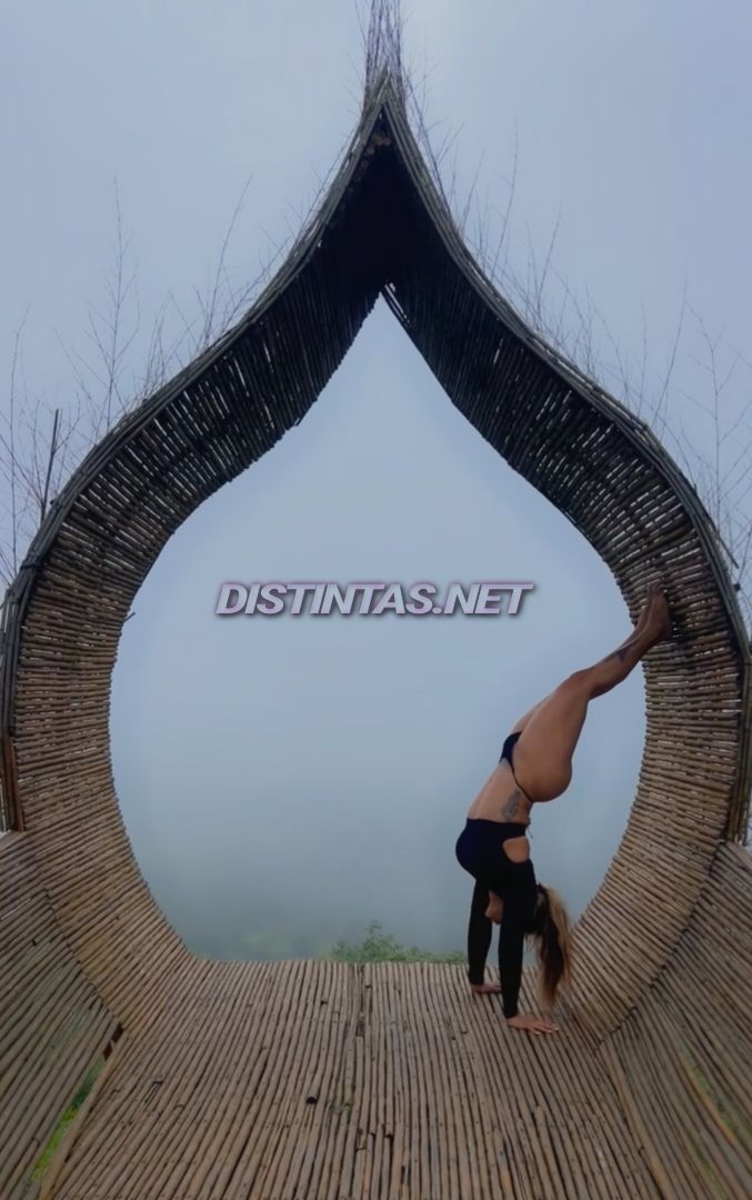 Domina Karah Darosa