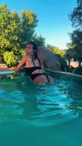 Isabella Hot