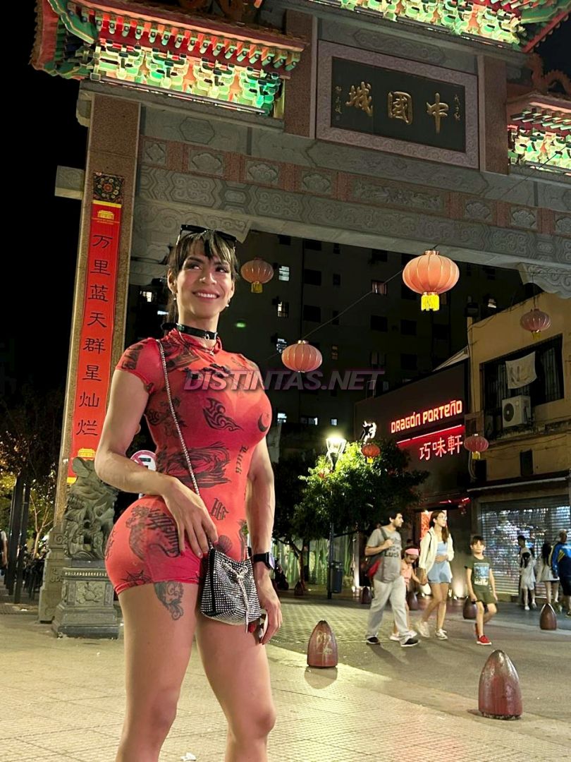 Isabella Hot