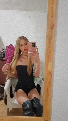 Ambar Fox