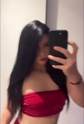 KARINE BIG PARTY Hot