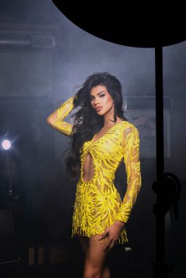 Avril Mdza