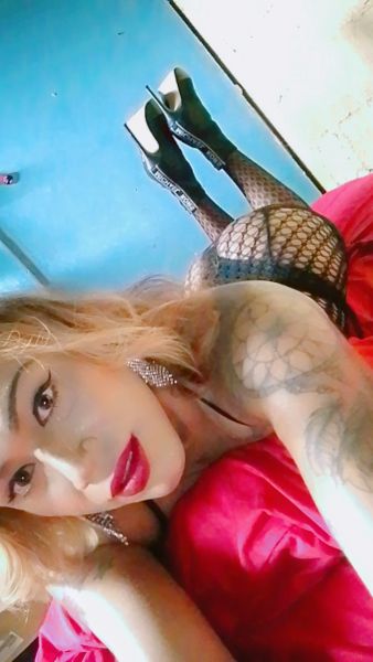 Hola soy una chica trans que brinda sus servicios sexuales a todo el que desee tengo lugar y voy a hotel 