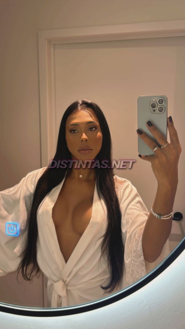 Thayna beautiful trans