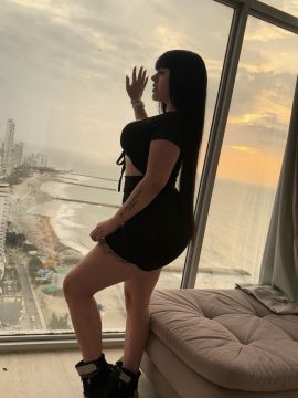 Paulina Hot