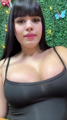 Paulina Hot