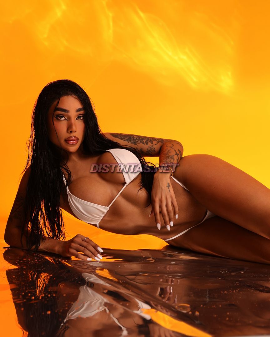 Yasmin Andrade XXL