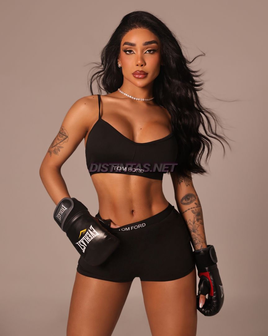 Yasmin Andrade XXL