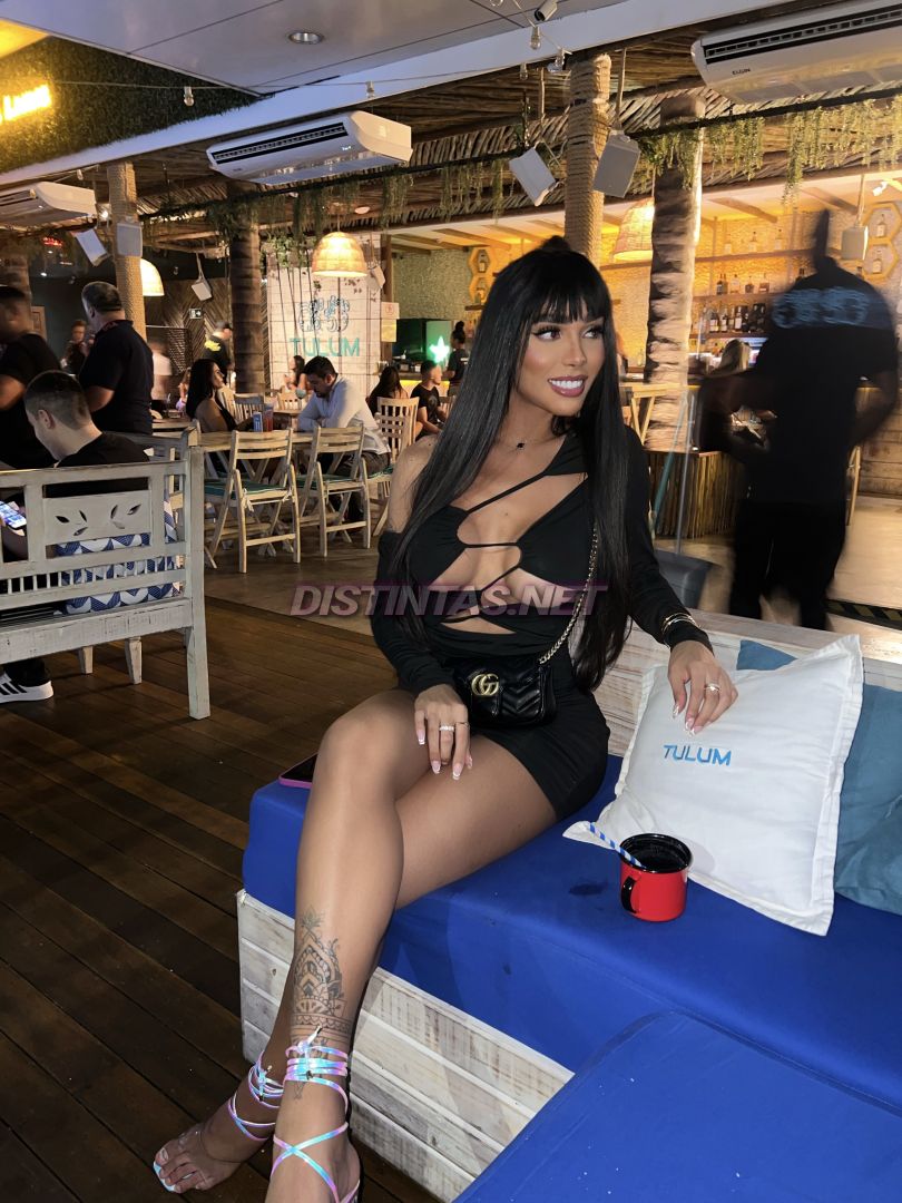 Yasmin Andrade XXL