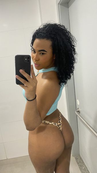 VEM APROVEITA*

🔞🔥CHAMADA DE VÍDEO 🔥🔞

R$20,00 5 minutos 
R$30,00 10 minutos


🔞🔥CONTEÚDO COM 90 VÍDEOS 🔥🔞

vídeos transando / vídeos mamando / vídeos gozando / vídeos mostrando o cuzinho

R$ 40,00

FORMA DE PAGAMENTO, via pix
Realiza o pagam