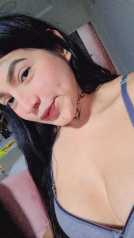 Nicole 