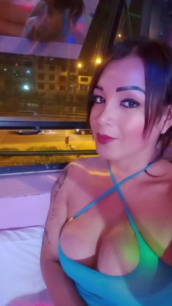 Soy un chica trans muy guapa amable y sobre todo muy respetuosa.para complacerte en todo.con gargantas profundas y muy complaciente en la cama