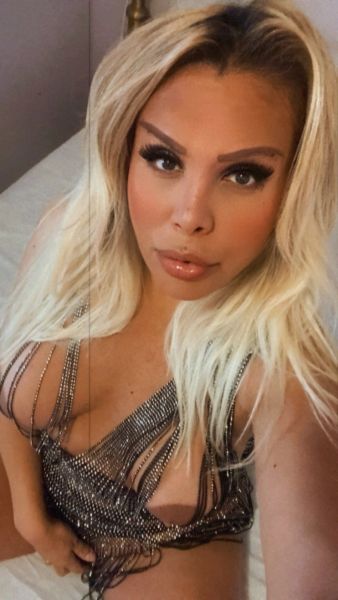 Welcome to my page. I’m invited everyone to enjoy one of the most beautiful transex in the world! My name is MISS KAREN X ( DIVINE) , I’m Brazilian , My height is 1,80 , I’m 36 years old , I’m white , I have blonde hair with an amazing body and an unbelievable ass. My dick really has 21x 8 cm ( 10,5 inches ). I have a beautiful smile always with my nails well done . I’m the transex you ever dream and I will do your desires , fantasies and transgressions . I can be your bottom whore... this way you hunk man can ride your nimphomaniac. But I can also fuck you if you wanna be submissive bottom with my have dick. I can have you at my beautiful private place very chill and discreet or can be at your place, hotel or motel. I also available for hang out, dinner and travel. Amateurs or followers S&M and feet’s massage are welcome . I’m available for realize any fantasy that you wanna. I’m waiting your call and I’m waiting to fuck with you the way you will never forget. XO
I RECEIVE IN TORINO!!!
!!!!


MY SERVICES IN MY PLACE !!!!

ACTIVE
PASSIVE
KISS
GOLDEN SHOWER
MASSAGE
KISS TOUNGUE
DRESS SERVICE
COUPLES
BLOW JOB
COMPLET


FOR MY ADDRESS PLEASE, CONTACT ME
30MIN BEFORE.
- KISS KISS MISS KAREN!!!!!