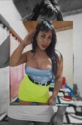 Ariana Hot