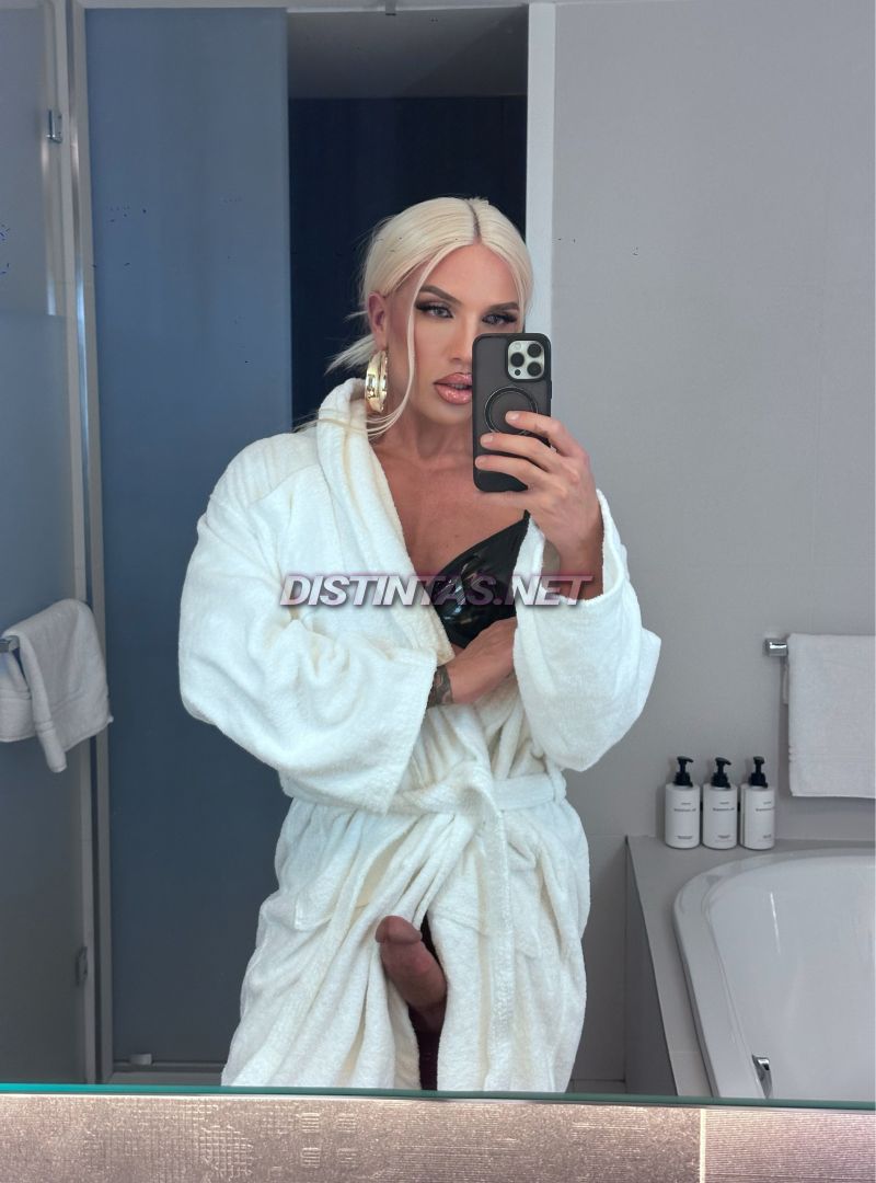 Sabrina Bombon