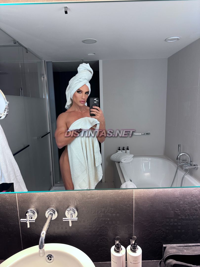 Sabrina Bombon