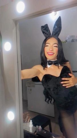 Mia