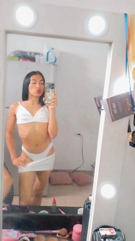 Mia