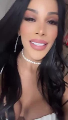 Alexandra Hernandez