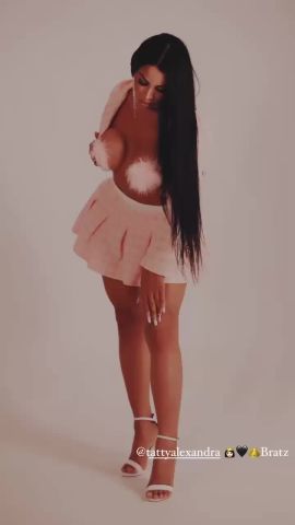 Alexandra Hernandez