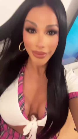 Alexandra Hernandez