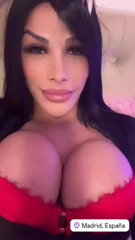 Alexandra Hernandez