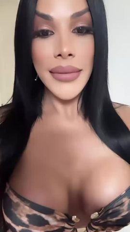 Alexandra Hernandez