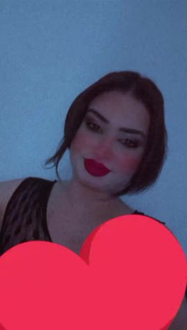  Almas Queen