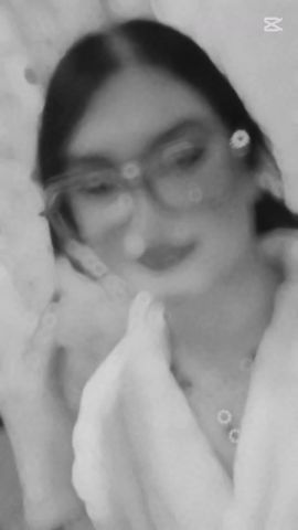  Almas Queen